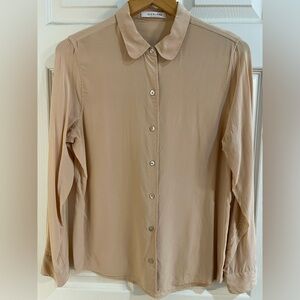 Everlane Silk Button Down Blouse. Size Large.